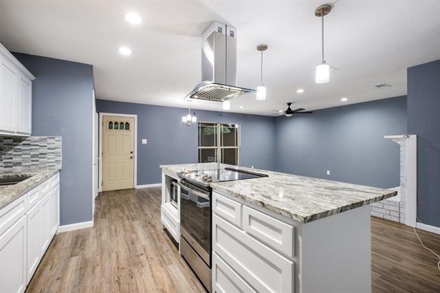 Foto del edificio - 5917 Martie Ln