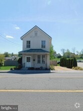 Building Photo - 307 W Main St
