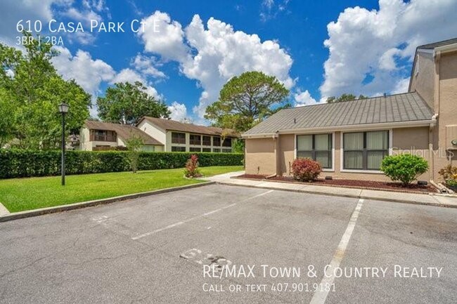Building Photo - Casa Park Townhome For Rent in Tuscawilla!