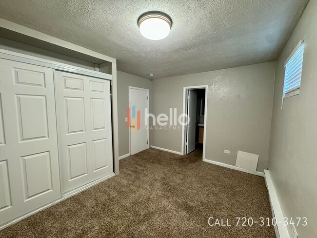 Foto del edificio - 1372 Zephyr St