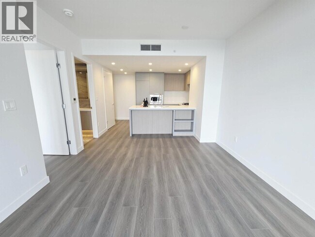 Photo du bâtiment - 6608 Sussex Ave