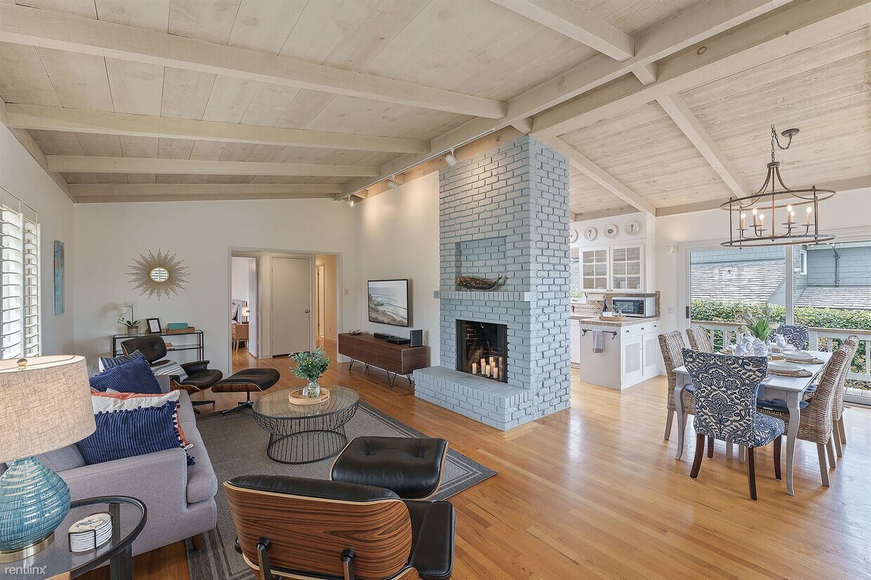 Primary Photo - 3 br, 2 bath House - 3856 Reef Break