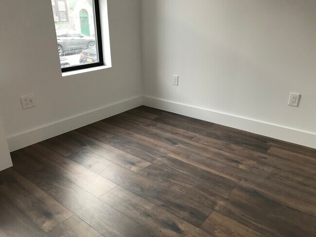 Building Photo - 4111 53rd St