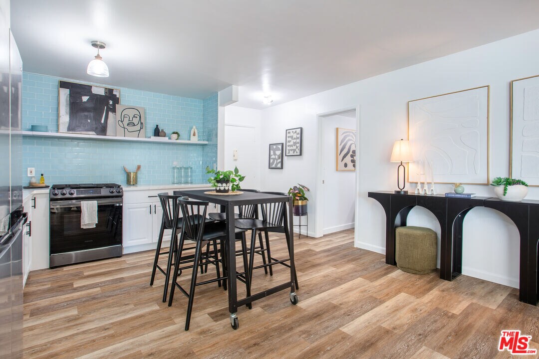 Foto principal - 9950 Durant Dr