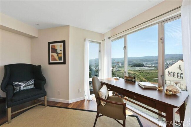 Foto del edificio - 2189 Bayshore Blvd