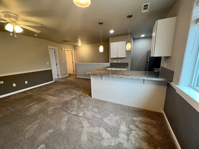 Foto del edificio - 3407 Sharon Way