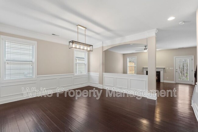 Foto del edificio - 541 Daventry Ct