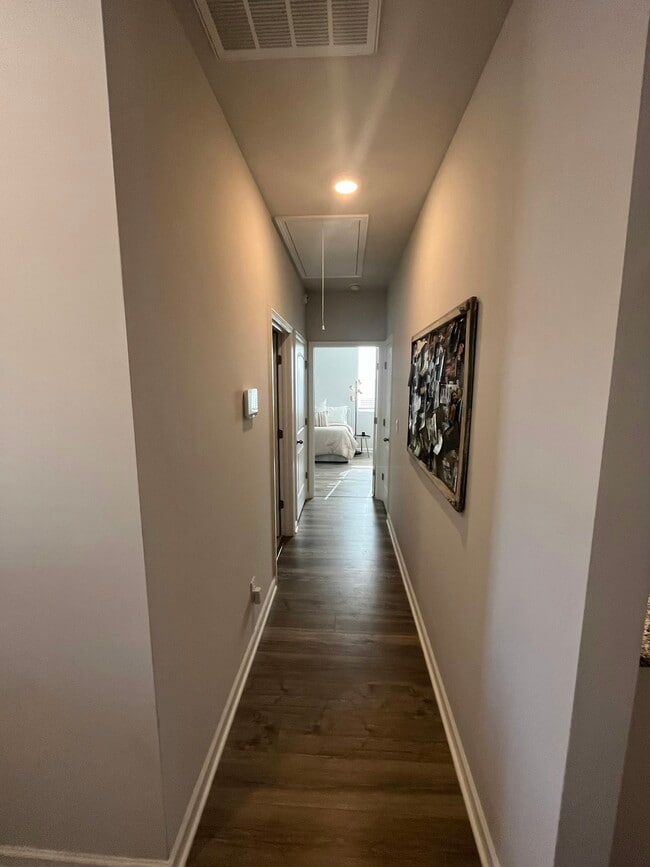 Foto del edificio - 2370 Quinn Dr