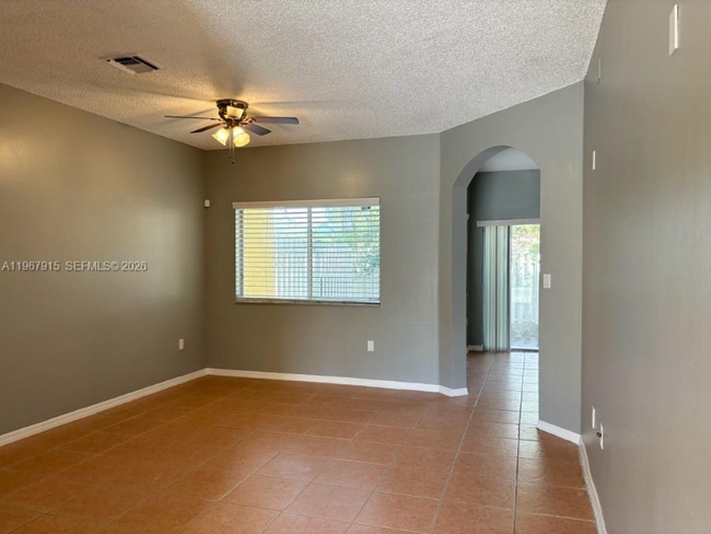 Photo - 10225 SW 20th St Townhome