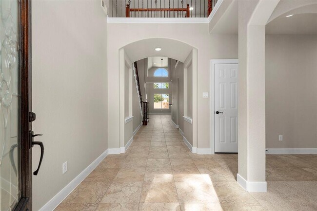 Building Photo - 8210 Campaign Cir