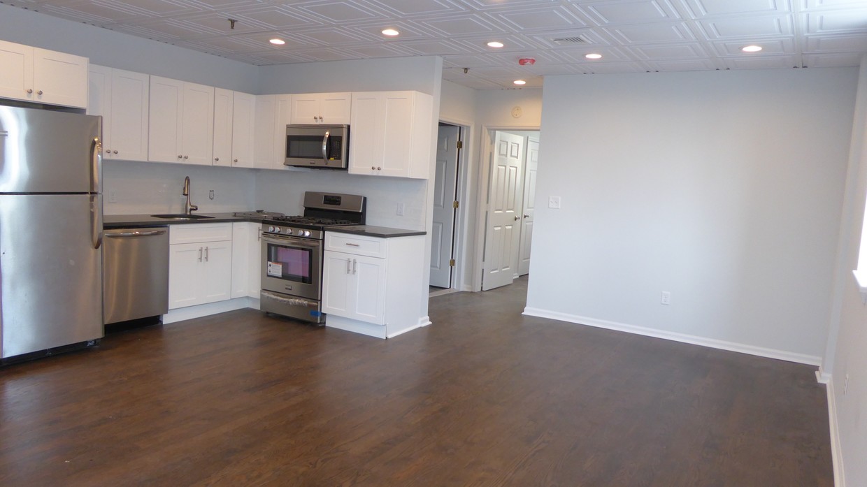 Foto principal - 331 Bloomfield Ave
