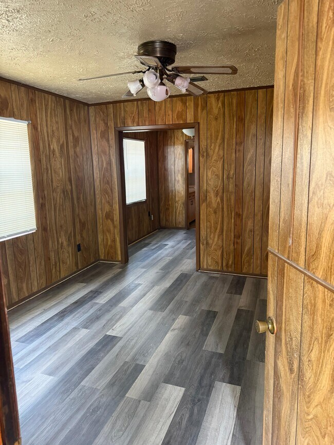 Foto del edificio - 1626 W 26th St