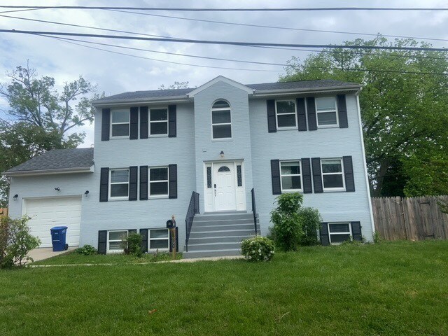 Primary Photo - 721 58th Ave