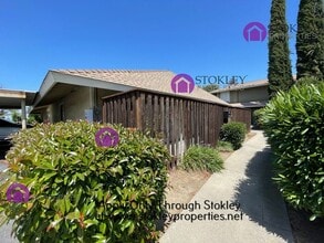 Building Photo - 2085 Olivera Rd