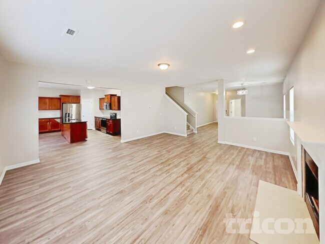 Foto del edificio - 5251 Smoky Ridge Ln