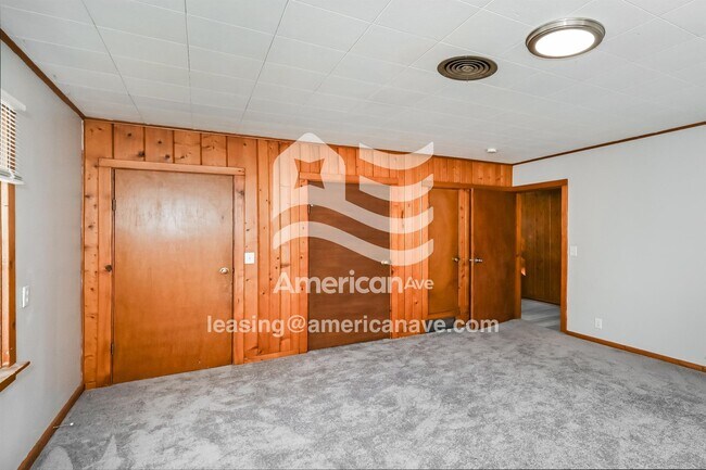 Building Photo - 546 19th Ave