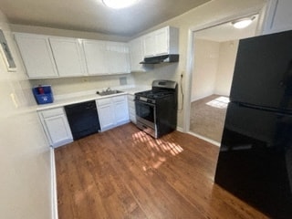Interior Photo - Summit Hills