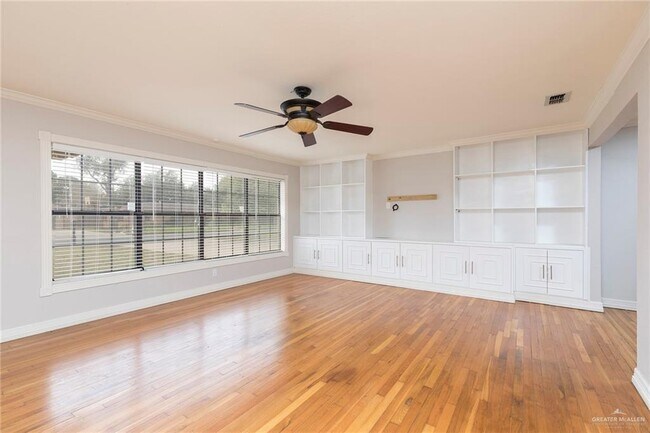 Foto del edificio - 17 Whitewing Ave