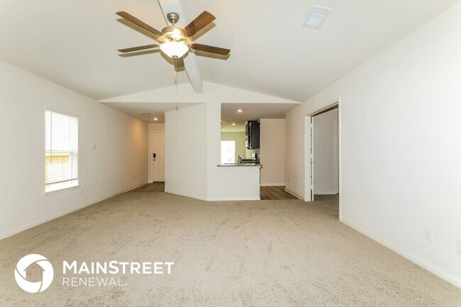 Building Photo - 26869 Steinbeck Dr