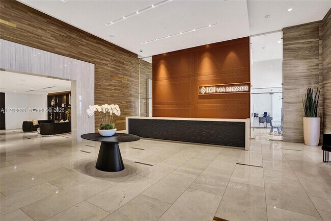 Foto del edificio - 101 E Camino Real