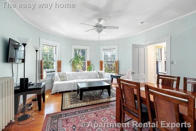 Foto del edificio - 25 Highland Ave