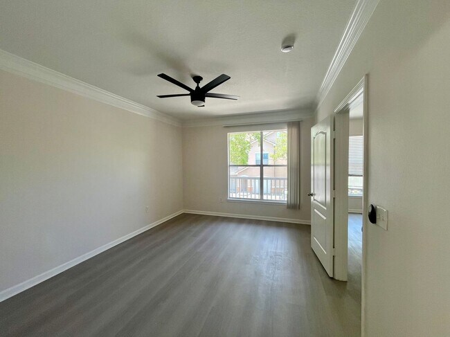 Foto del edificio - 18105 Villa Creek Dr