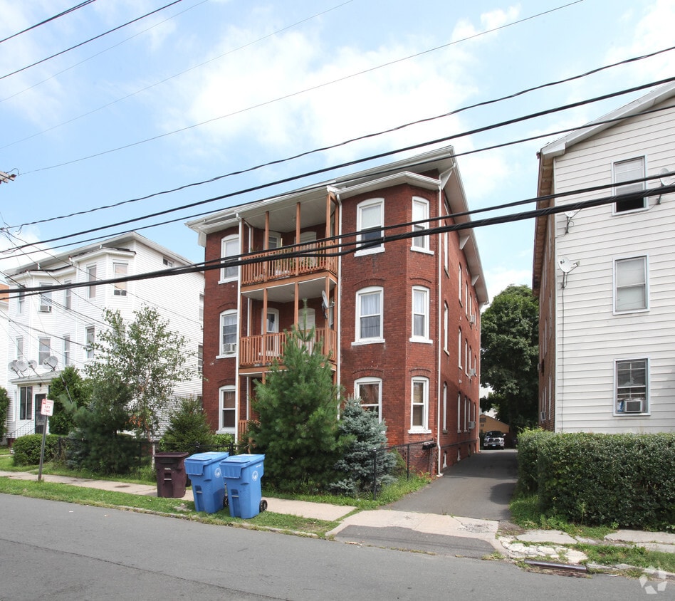 Building Photo - 345 High St