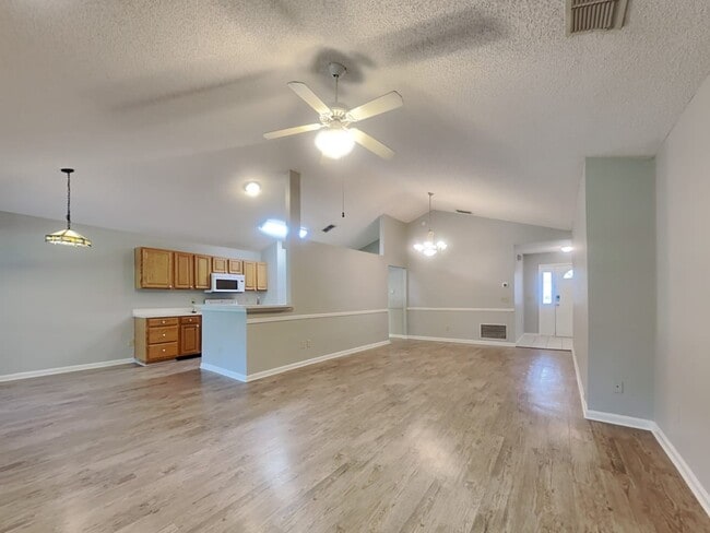 Building Photo - 1264 Pirates Cove Ln