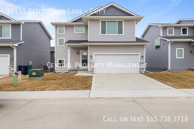 Foto del edificio - 15139 Bellflower Ln