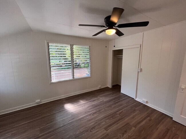 Building Photo - Country style Ewa Beach house