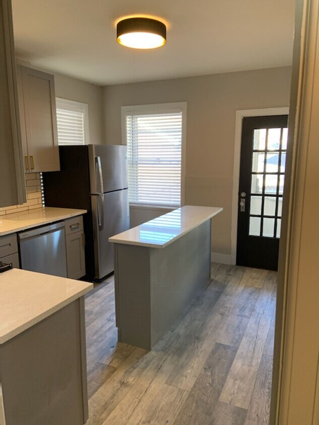 4632 Locke Ave Unit 1, Saint Louis, MO 63109 Apartments in Saint