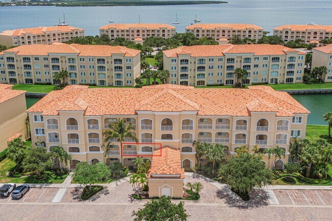 Foto del edificio - 7 Harbour Isle Dr E
