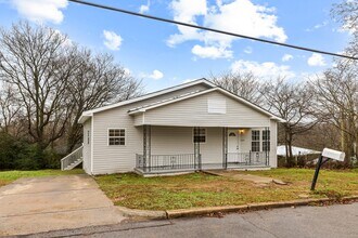 Building Photo - 5722 Terrace Ave