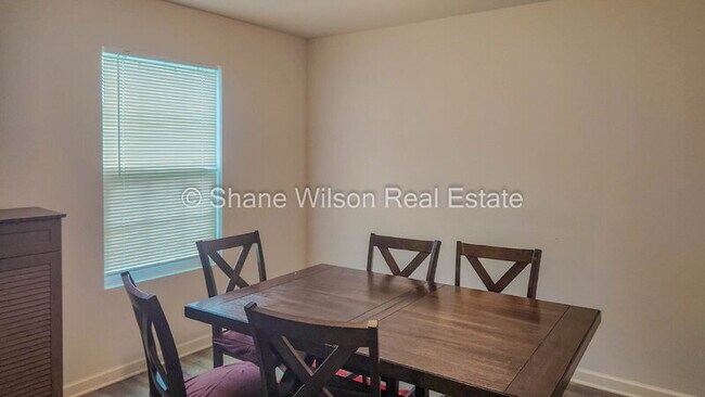 Building Photo - 247 Middleton Ct