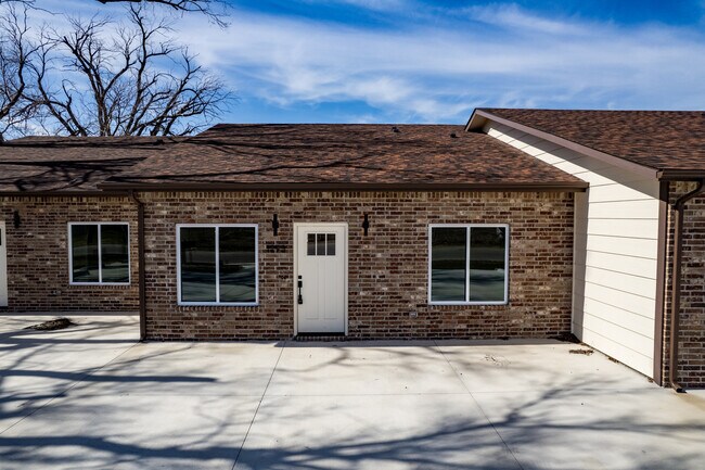 Foto del edificio - 1291 N Curtis Ct