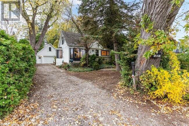 Building Photo - 32 Valleyview Dr