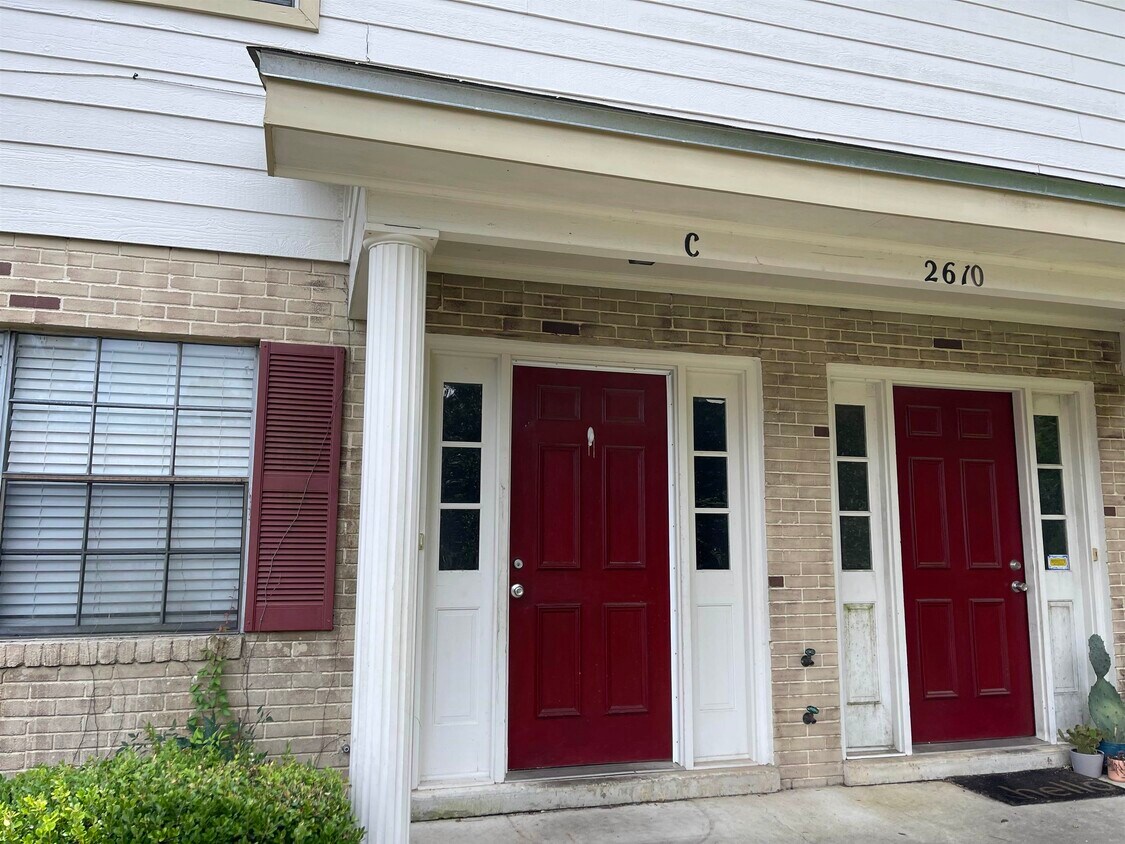 Primary Photo - 2610 Old Bainbridge Rd