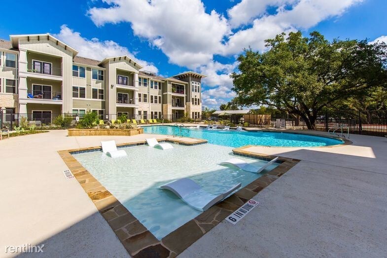 Primary Photo - 6947 Oak Dr