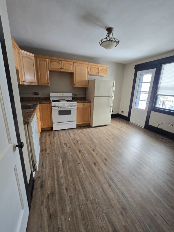 Foto del edificio - 1023 Rumsey Ave