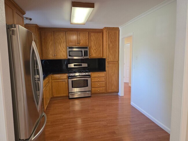 Foto del edificio - Update Rancher with Huge outdoor space