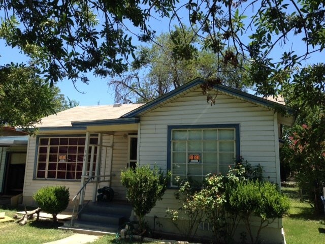 Photo - 206 Avalon St House