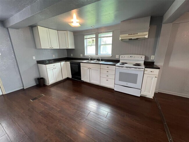 Foto del edificio - 2117 Grover Ave