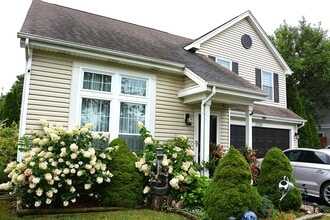 Building Photo - 2253 Camden Ln