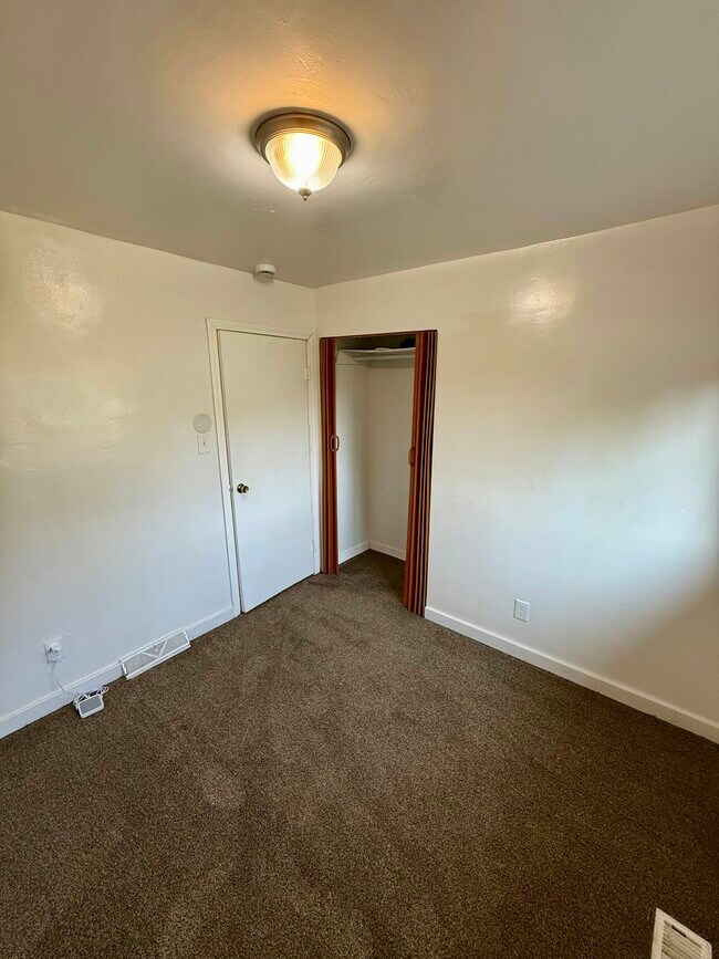 Foto del edificio - 15852 Wabash St