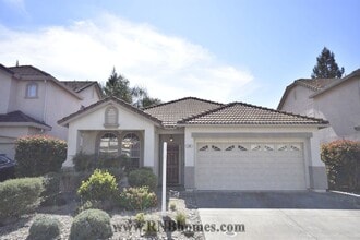 Building Photo - 309 Quiet Star Ct
