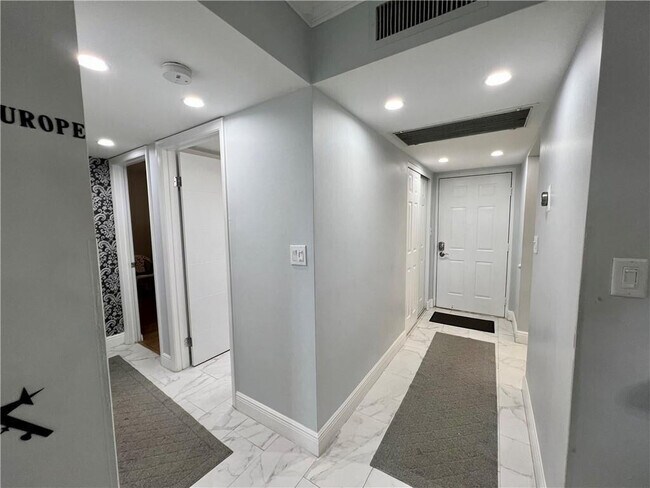Building Photo - 9300 SW 8th St
