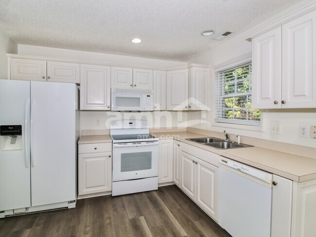 Building Photo - 6912 Springer Rd