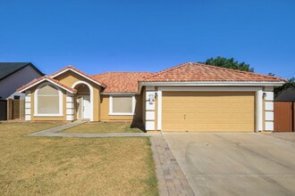 Building Photo - 727 N Sulleys Dr