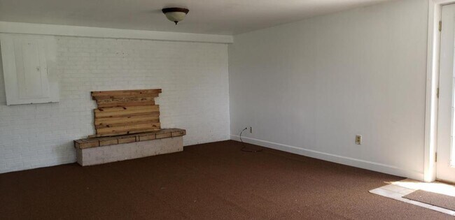 Foto del edificio - 1709 Stanaford Rd