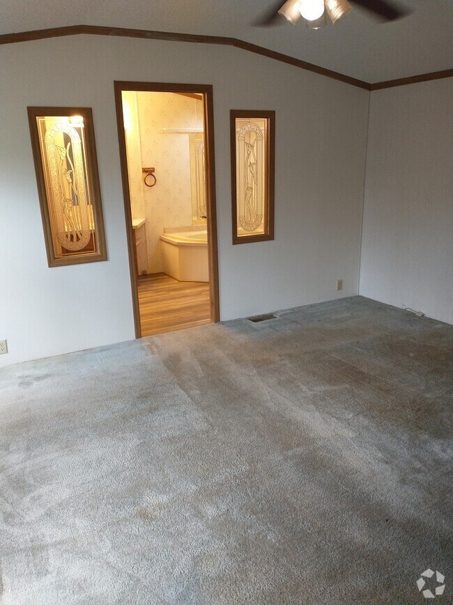 Apartments under 2,500 in Alma Center WI 1 Rentals